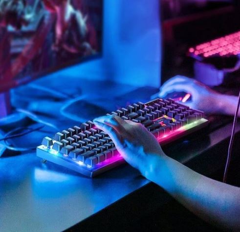 Hoco GM18 Lichtgevend Game Toetsenbord + Muis - USB Plug % Play - QWERTY